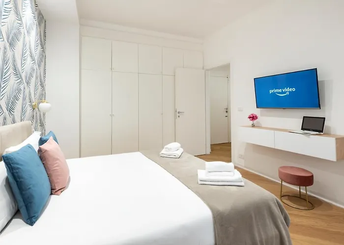 Apartment White Flat Gallia *